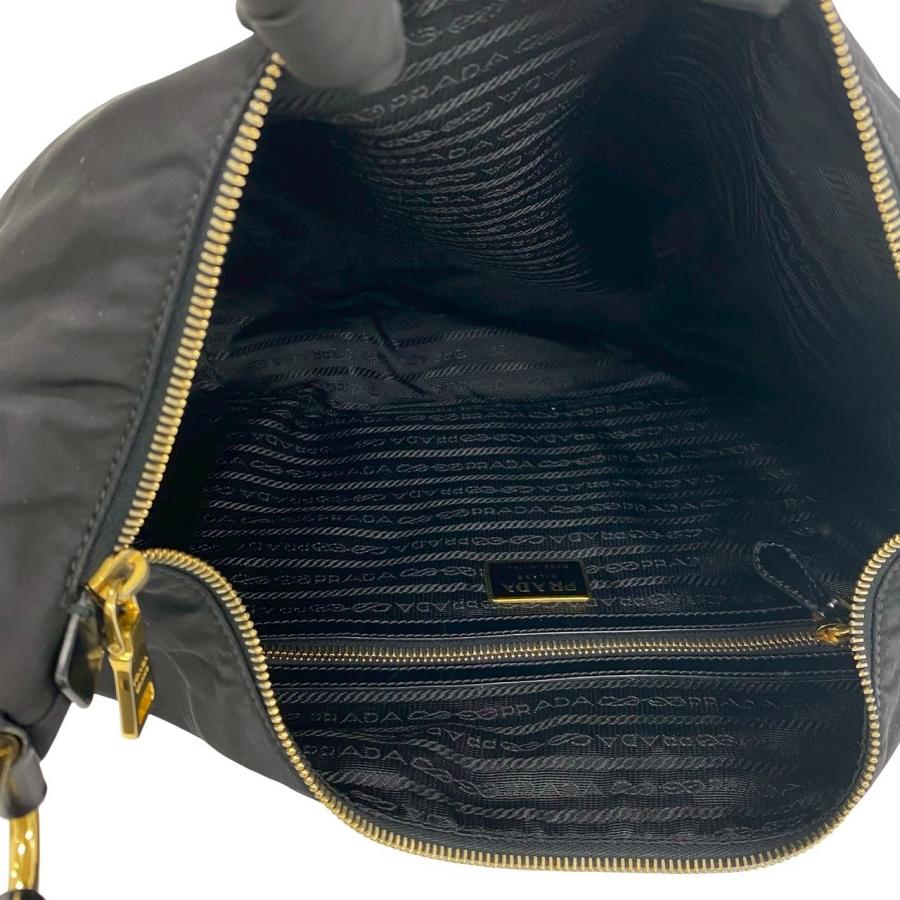 PRADA（プラダ） 極 美品 三角ロゴ 金具 ナイロン レザー 本革 ワン