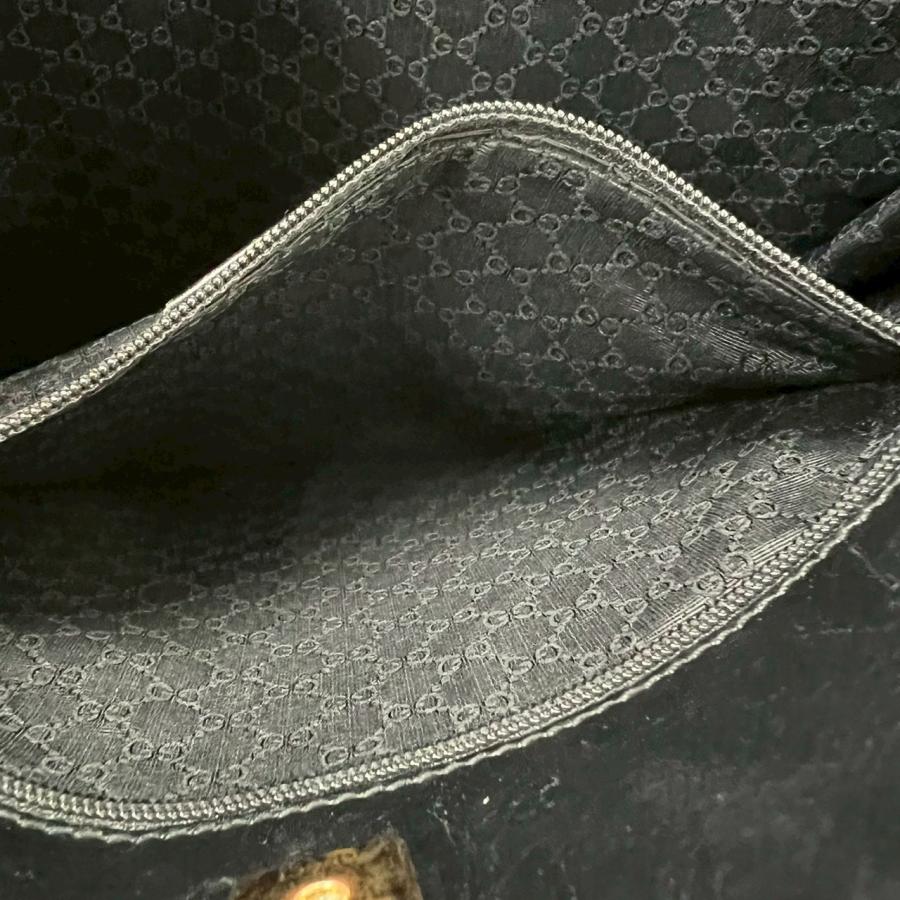 GUCCI（グッチ） 極 美品 希少品 ロゴ 金具 レザー 本革 ショルダー