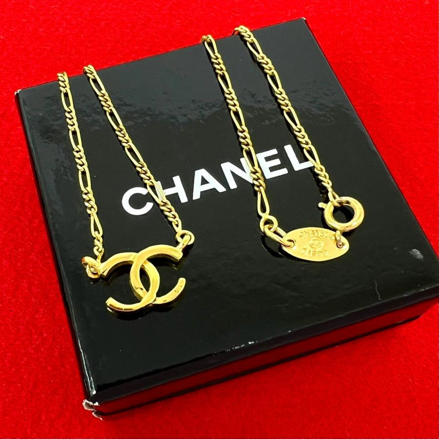 CHANEL（シャネル） 極 美品 箱付き コメあり 1982 CHANEL