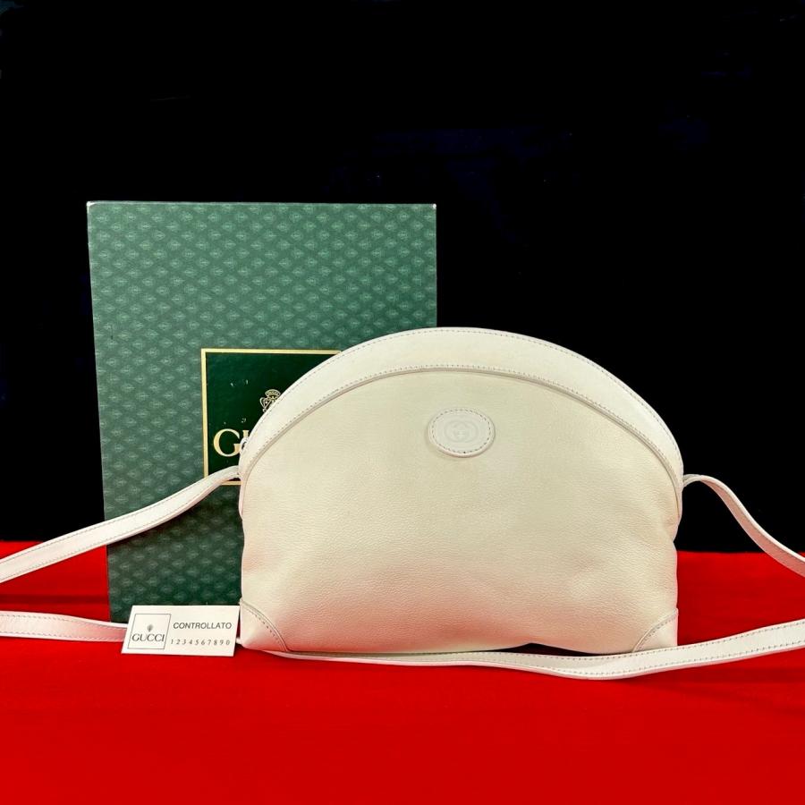 80's オールドGUCCI ホワイトレザー GGロゴ クラッチバッグ【レア】 GUCCI（グッチ） 極 美品 箱付き オールドグッチ ヴィンテージ GG ロゴ