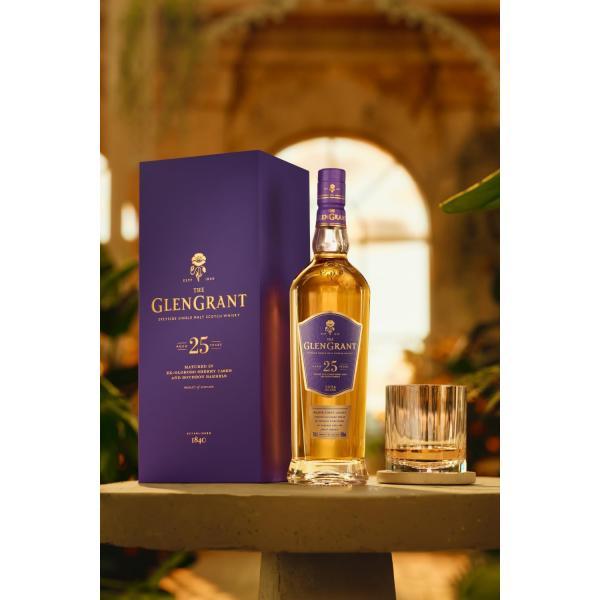 THE GLEN GRANT（グレン グラント） 送料無料 25年 700ml ウイスキー