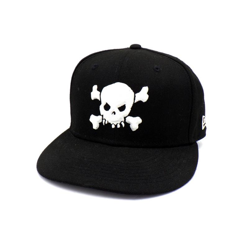 Supreme スカル刺繍キャップ 黒 Supreme スカル刺繍キャップ 黒 - メルカリ