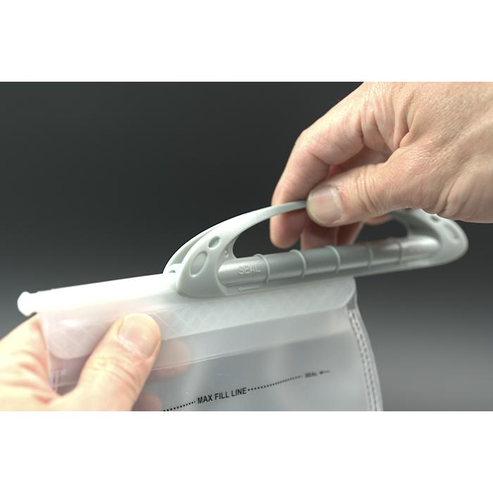 ハイドレーションパック Inoxto『ハイドレーションブラダー2.0』2