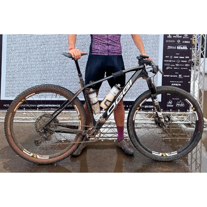 ボトルケージ 軽量22g フルカーボン サイドスロットボトルケージ UD