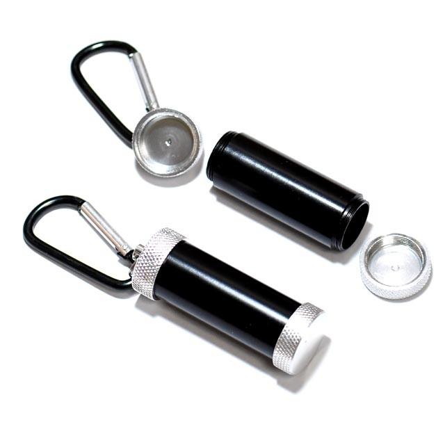 両側開く携帯用灰皿 ピルケース カラビナ付 |  | 07