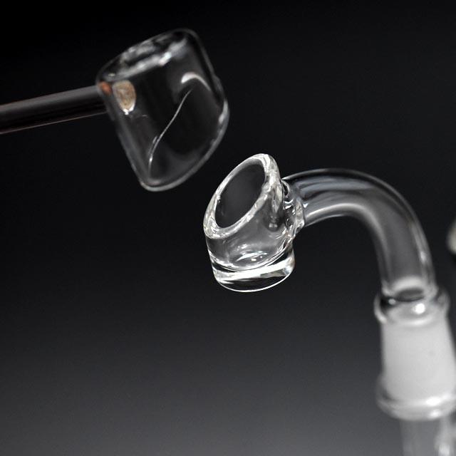 ☆送料無料☆ ガラスボング 大型 高さ:約40cm 水パイプ ボング ワックス(WAX)用フタ付ハニカムP3.3製ガラスボング(水パイプ