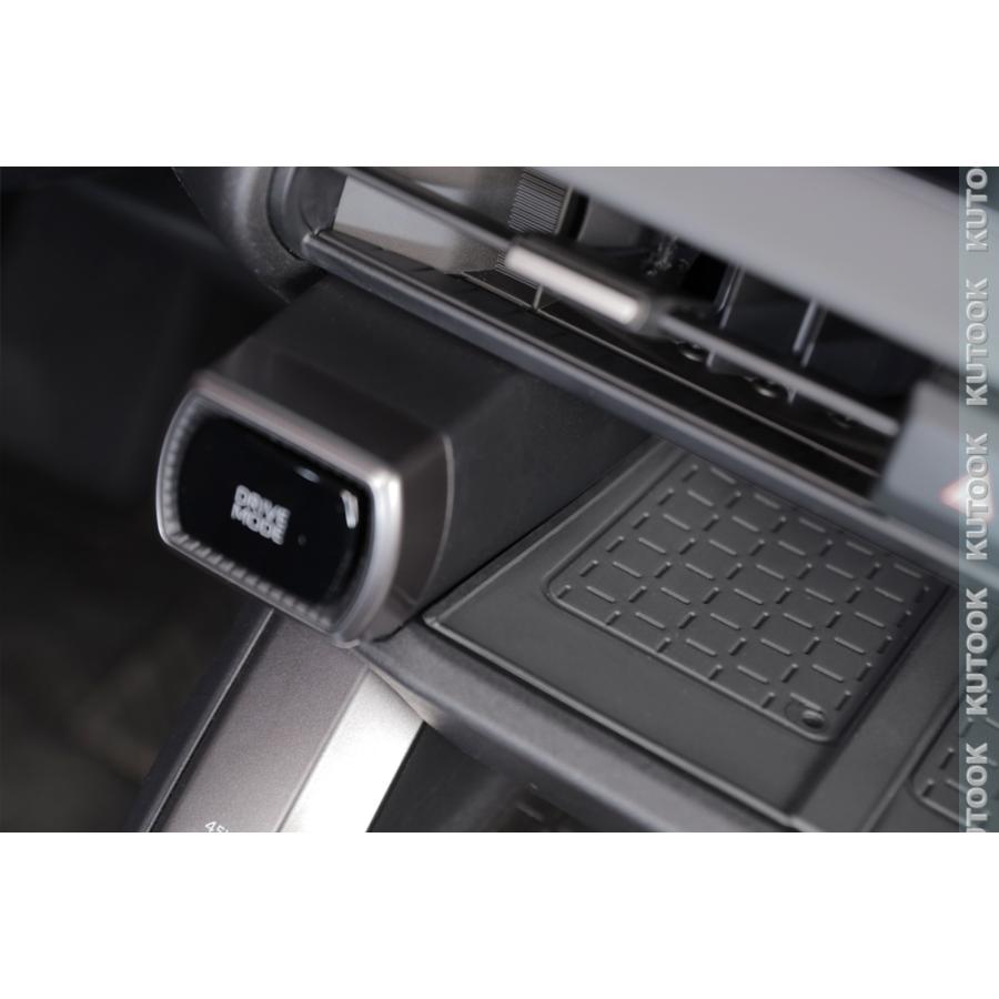 超PayPay祭 KUTOOK 新型RAV4 ワイヤレス充電マット Rav4 60系