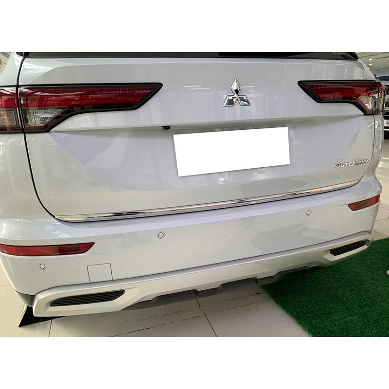 KUTOOK 新型アウトランダーphev テールゲートトリム アウトランダー GN