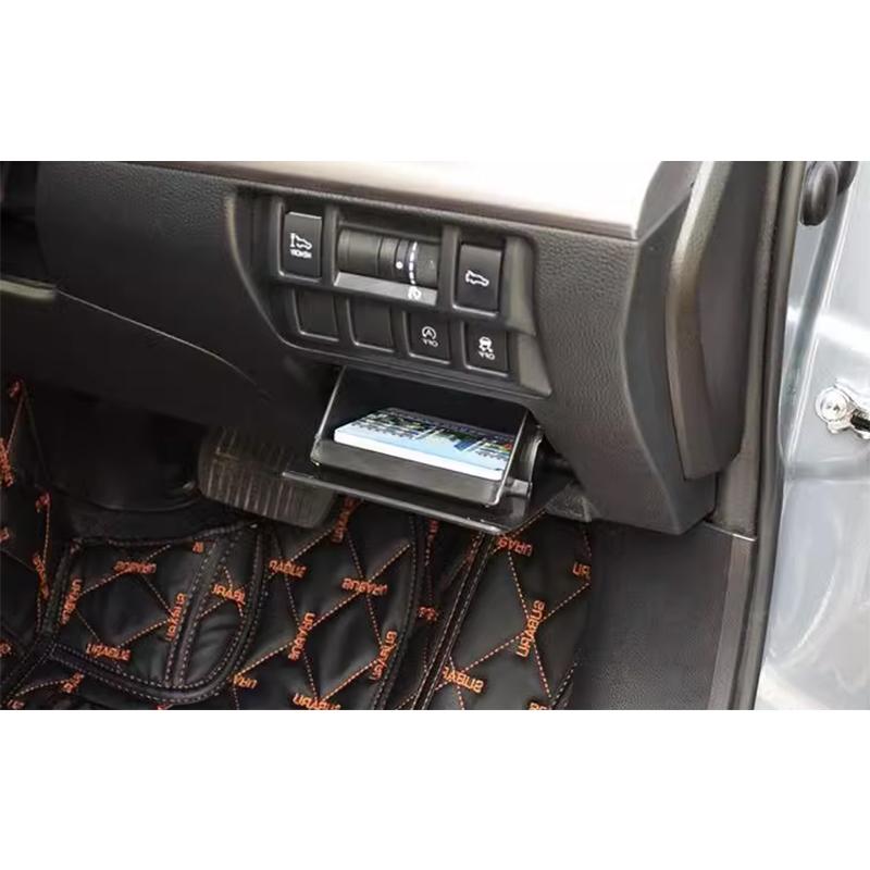 KUTOOK フォレスター 小物入れ SK系 SKE SK5 SK9 後期型 パーツ