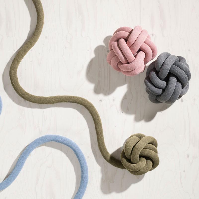 Knot Cushion ノットクッション（グレー） Knot Cushion ノットクッション / DESIGN HOUSE
