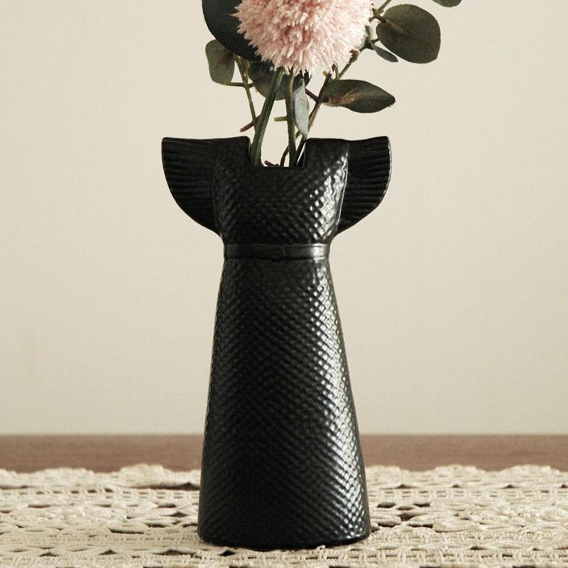 Lisa Larson(リサ ラーソン）Wardrobe Vases Dress(ドレス）ブラック フラワーベース ワードローブシリーズ/北欧オブジェ・置物｜little