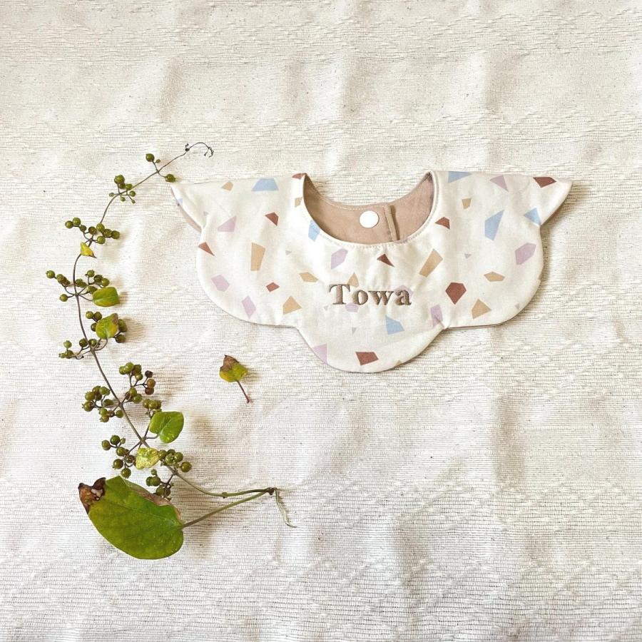 スタイ 名入れ テラゾー柄 もくもくスタイ 刺繍 日本製 名入れ無料