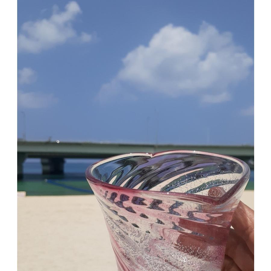 琉球グラス ハート形 琉球ガラス職人 東新川拓也 No6 泡恋 ハートグラス 日本製 沖縄製 Rg0006 Little Box Okinawa 通販 Yahoo ショッピング