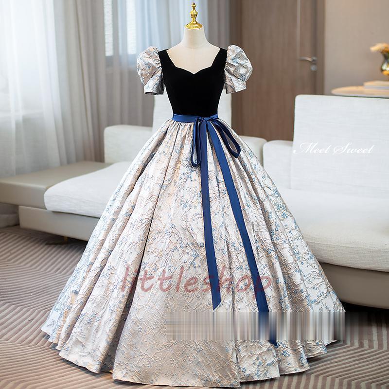 ネイビー Aラインドレス フラワー柄 ネイビー Aラインドレス フラワー柄