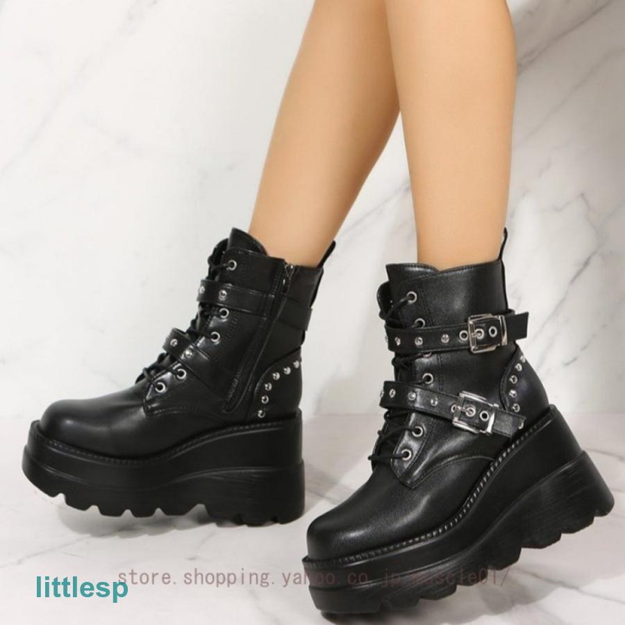 ハートとバラ装飾の黒いブーツ ハートとバラ装飾の黒いブーツ ハートブーツ - ブラック | ZARA Japan