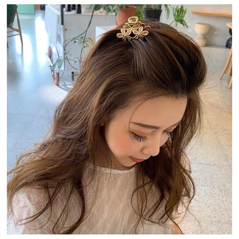 バンスクリップ ミニ ハーフアップクリップ 前髪クリップ 花柄 ヘアクリップ 小さ目 おしゃれ アクセサリー 髪留め 小 大人かわいい レディース 前髪 クリップ C1 Live Nows 通販 Yahoo ショッピング