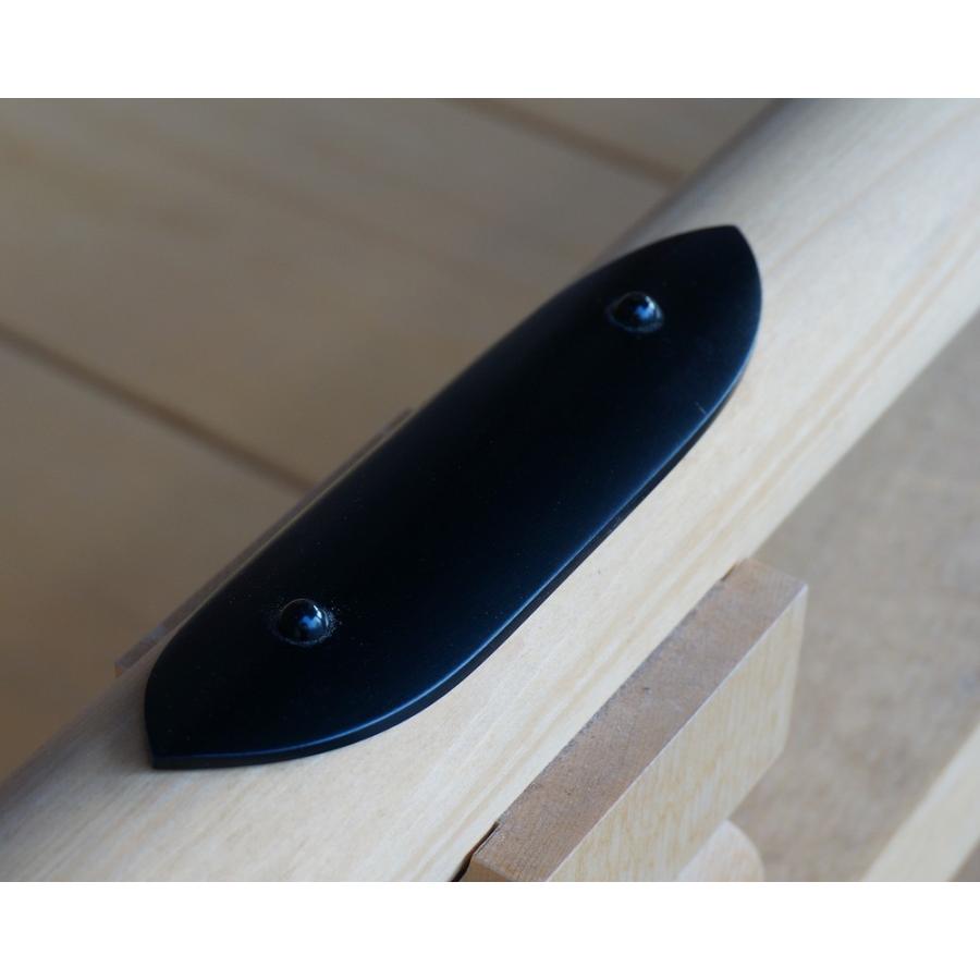 笹金具　一文字　黒色　４．５寸［建築金物］［社寺用品］