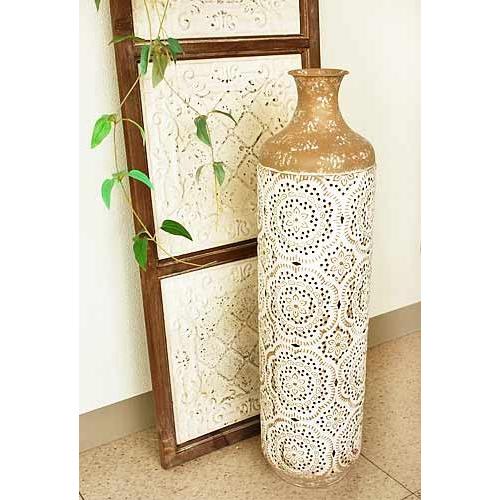 輸入雑貨 Fretwork トールベース 花瓶 フラワーベース ブリキ ブラウンレース 透かし シャビーシック アンティーク風 ガーデニング Ctb 15 008 Bar Ctb 15 リビングスタジオ 通販 Yahoo ショッピング