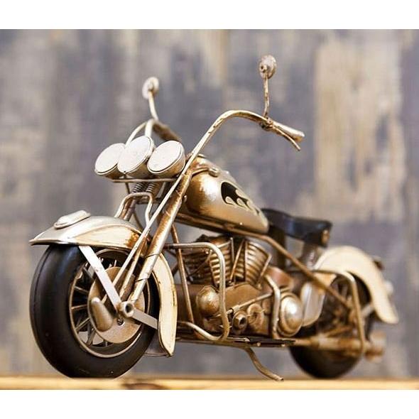 アメリカンタイプバイクのミニチュア 金属製 ビンテージ調 レトロ調
