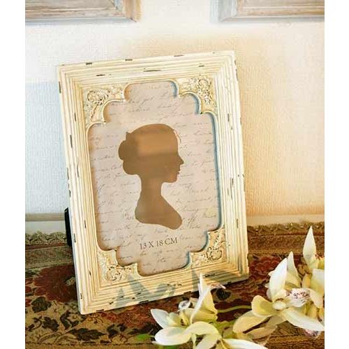 輸入雑貨 ホワイトリーフ フレーム Covent Garden コベントガーデン Ku 14 ホワイト 白 ナチュラル アンティーク風 縦横 スタンド 壁掛 012 Cit Ku14 リビングスタジオ 通販 Yahoo ショッピング