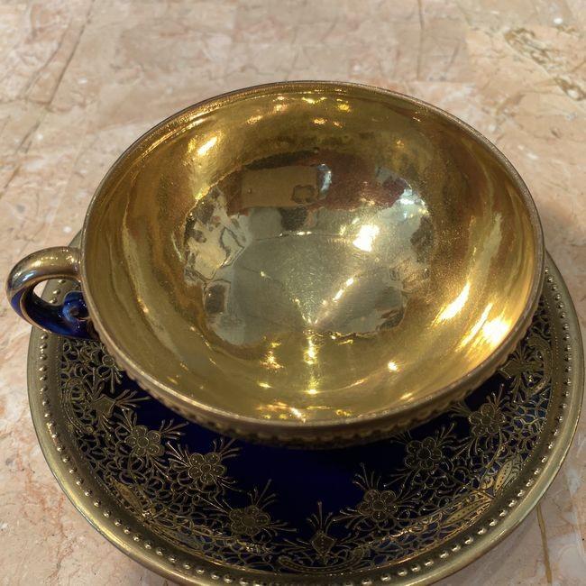 ノリタケ オールドジャパン コバルト 金盛藍線帯華装飾紋 カップ ノリタケ オールドジャパン コバルト 金盛藍線帯華装飾紋 カップ