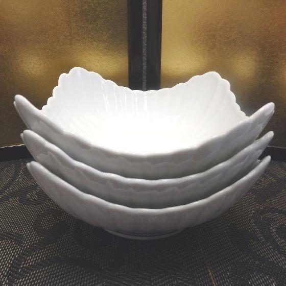 有田焼　白磁　菊割り　角小鉢揃え　小鉢　5客組　其泉　引き出物　【賞美堂】 有田焼 賞美堂 其泉 白磁 菊割り 角小鉢揃え 小鉢 5客組 引き出物 得