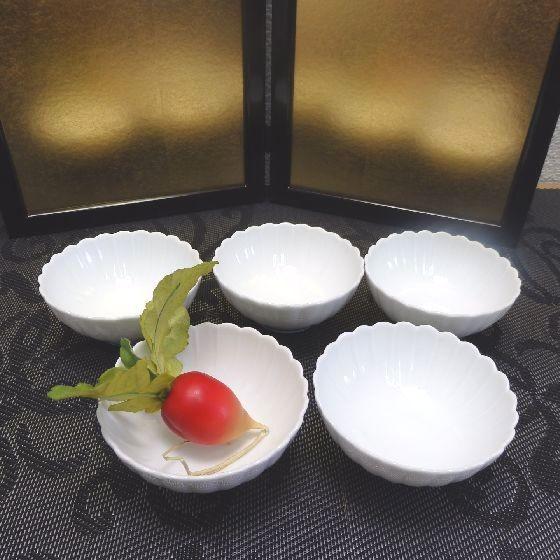 有田焼 賞美堂 其泉 白磁 菊割り 丸千代口揃え 小鉢 5客組 引き出物 得