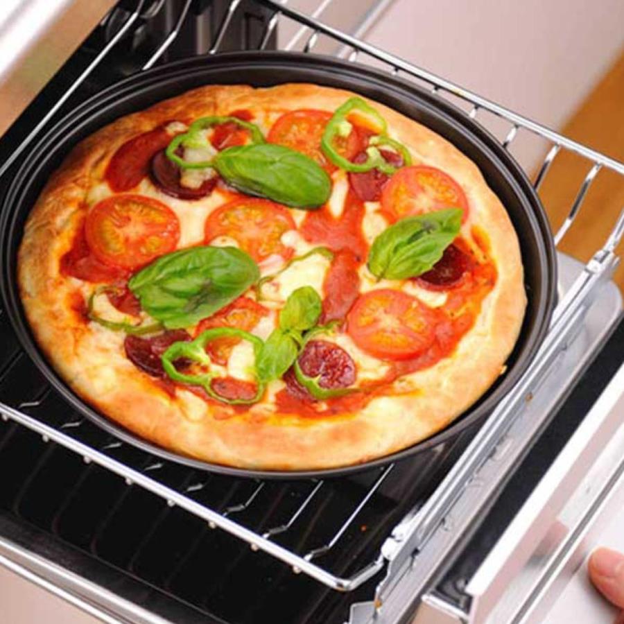 下村企販 オーブントレー 丸型 鉄製 ピザ焼きトレー オーブンOK 下村企販 オーブントレー 丸型 鉄製 ピザ焼きトレー オーブンOK