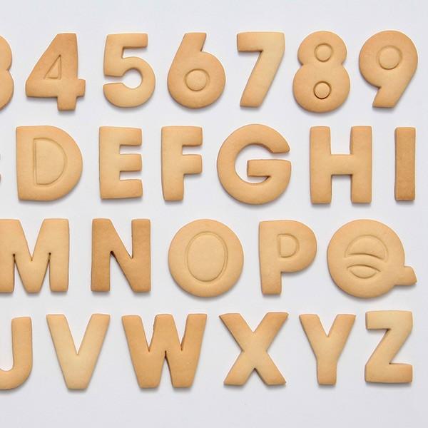 クッキー型 抜き型 アルファベット 数字 36個セット プラスチック製 タイガークラウン クッキー抜型 クッキーカッター 製菓グッズ 抜型 リビングート ヤフー店 通販 Yahoo ショッピング