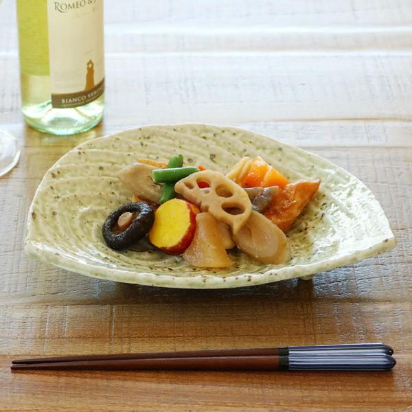 半月皿 和食器 日和御深井 変形皿シリーズ 美濃焼 日本製 磁器 （ 食器