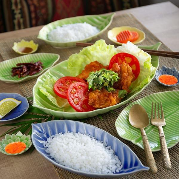 プレート M 20cm バナナリーフ 食器 陶器 （ 皿 中皿 電子レンジ対応
