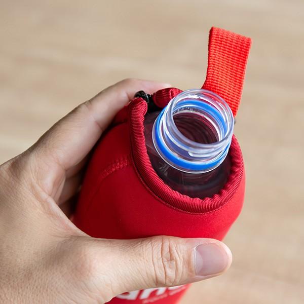 □在庫限り・入荷なし□ 保冷ボトルケース maneuver ペットボトル