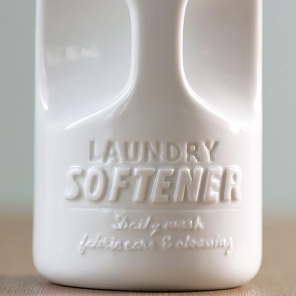 FREET 詰め替えボトル 4本セット ホワイト 陶器 詰め替えボトル LAUNDRY SOFTENER 柔軟剤用 （ 詰め替え用ボトル