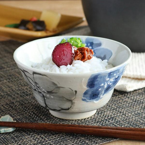 茶碗 310ml 段付染付二彩花 和食器 美濃焼 陶器 日本製 （ お茶椀