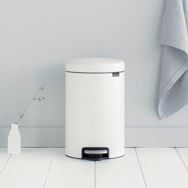 brabantia ブラバンシア ゴミ箱 ペダルビン NEWICON LUXURY brabantia ブラバンシア ゴミ箱 ペダルビン NEWICON LUXURY