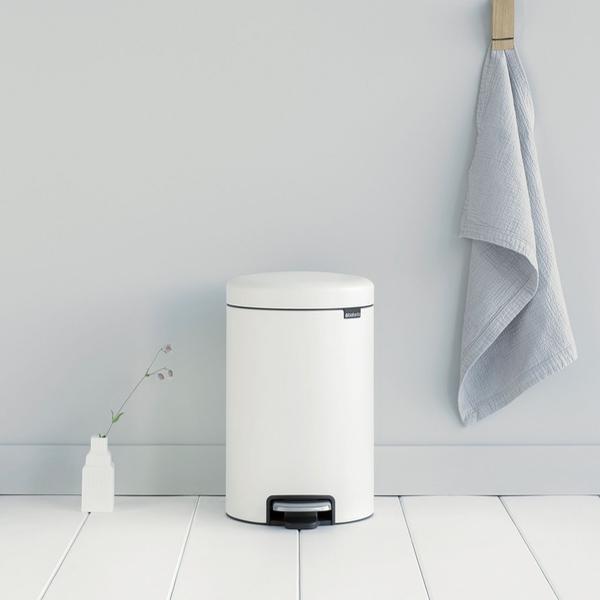 brabantia ブラバンシア ゴミ箱 ペダルビン NEWICON LUXURY brabantia ブラバンシア ゴミ箱 ペダルビン NEWICON LUXURY