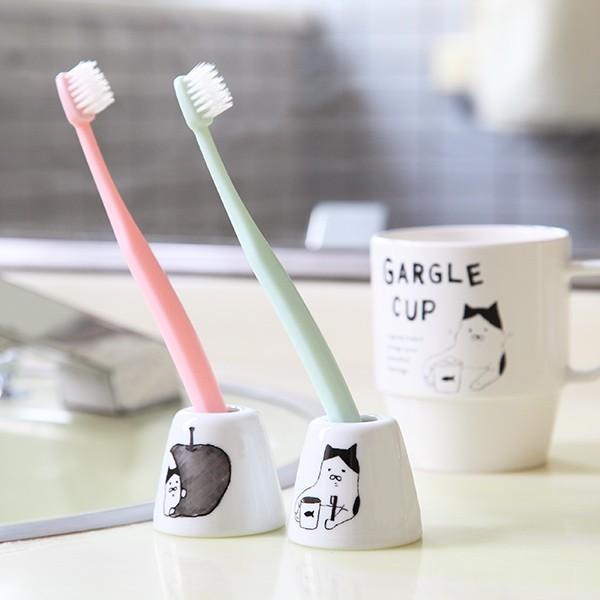 激安特価品 歯ブラシホルダー 加猫さん Brush 歯ブラシスタンド 日本製 ハブラシスタンド ハブラシホルダー 歯ブラシ立て Riosmauricio Com
