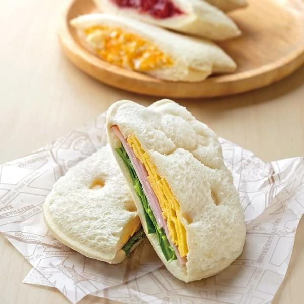 抜き型 サンドイッチ ハローキティ ダイカットサンドパンぬき型 お弁当