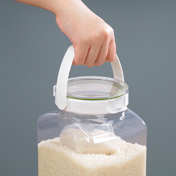 米びつ 3 2kg フレッシュロック ハンドル付き 密閉米びつ Freshlok 米櫃 ライスボックス こめびつ 米ストッカー コメビツ 保存容器 お米収納 4l リビングート ヤフー店 通販 Yahoo ショッピング