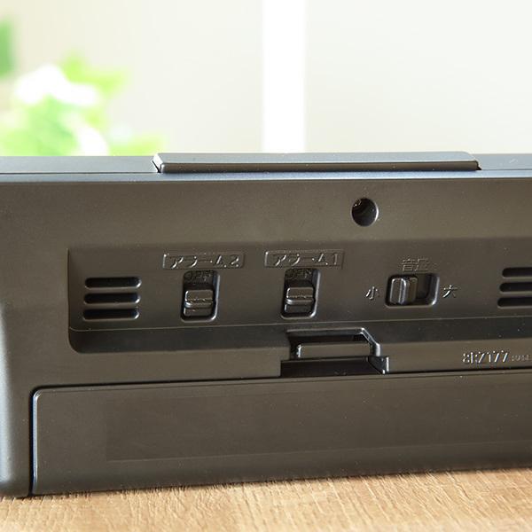 目覚まし時計 電波時計 アラーム音20種類選択機能付 フィットバトラー