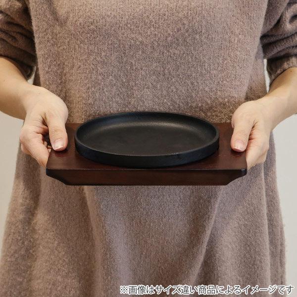 直営店 ステーキ皿 13cm スタッキング 木製プレート付き 鋳鉄 鉄板プレート 木皿付き 鉄製プレート 鉄板 鉄製 2 780円 Aynaelda Com