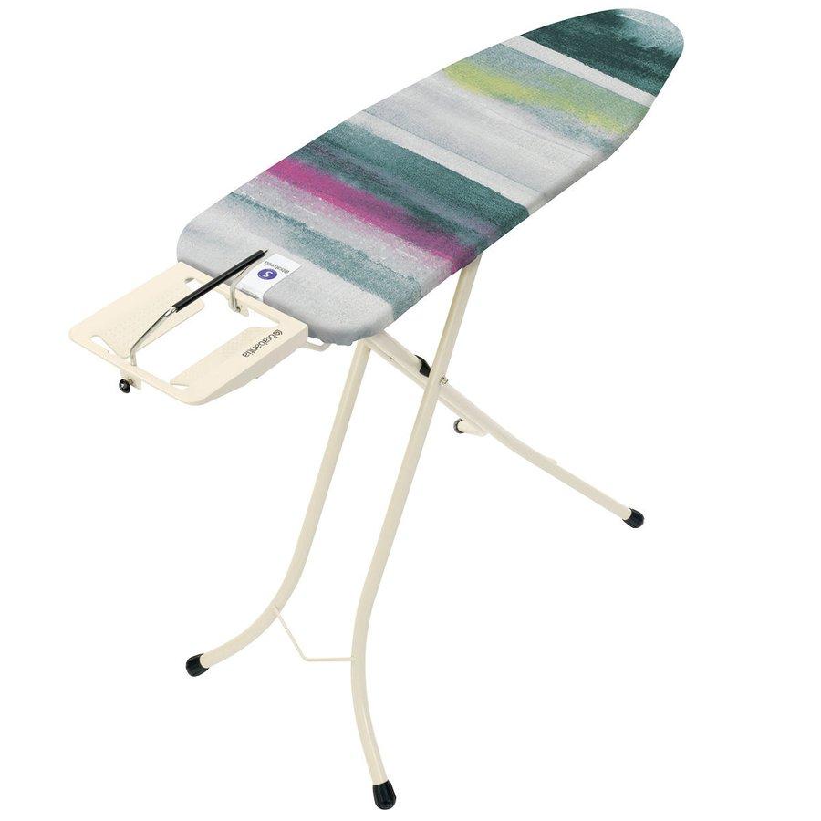 ブラバンシア アイロン台