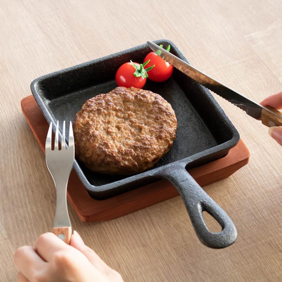 スキレット 13x13cm 角型 スプラウト 鉄鋳物 木製プレート付き スキレット 13x13cm 角型 スプラウト 鉄鋳物 木製プレート付き