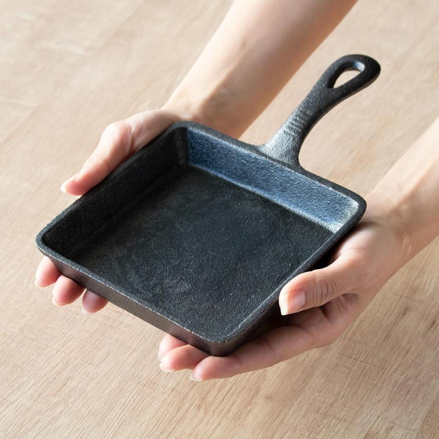 スキレット 13x13cm 角型 スプラウト 鉄鋳物 木製プレート付き スキレット 13x13cm 角型 スプラウト 鉄鋳物 木製プレート付き