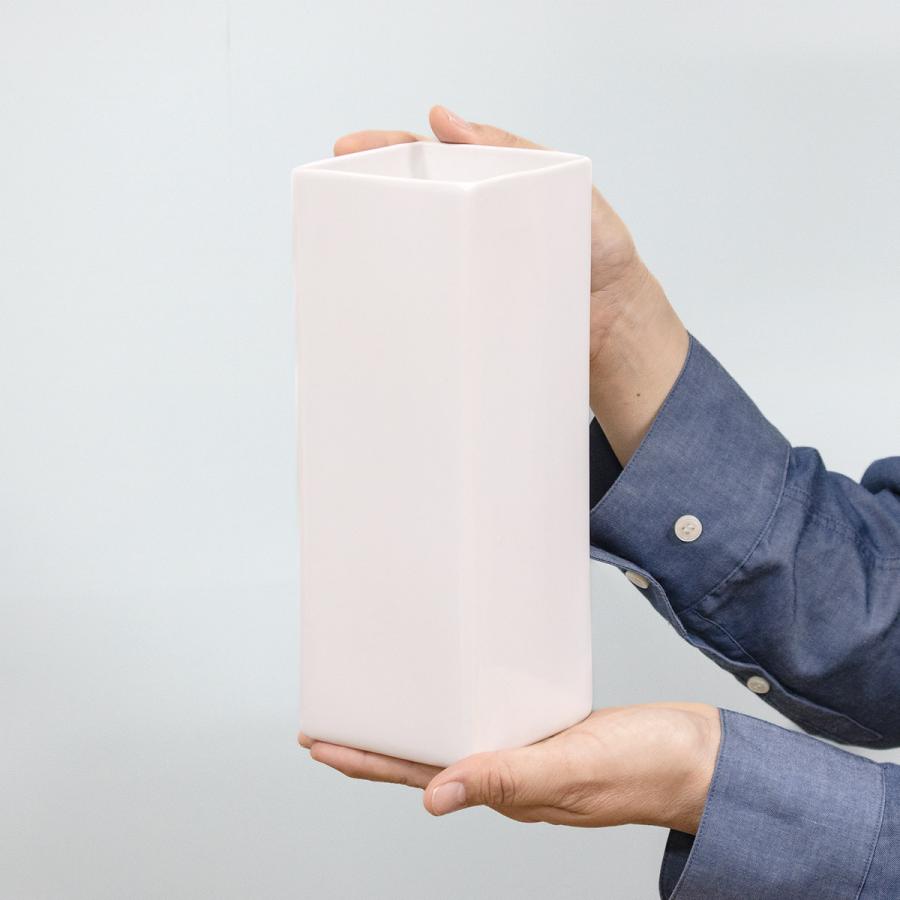 花瓶 モノトーンフラワーベース 陶器 幅8.5×奥行8.5×高さ24cm 花瓶 モノトーンフラワーベース 陶器 幅8.5×奥行8.5×高さ24cm