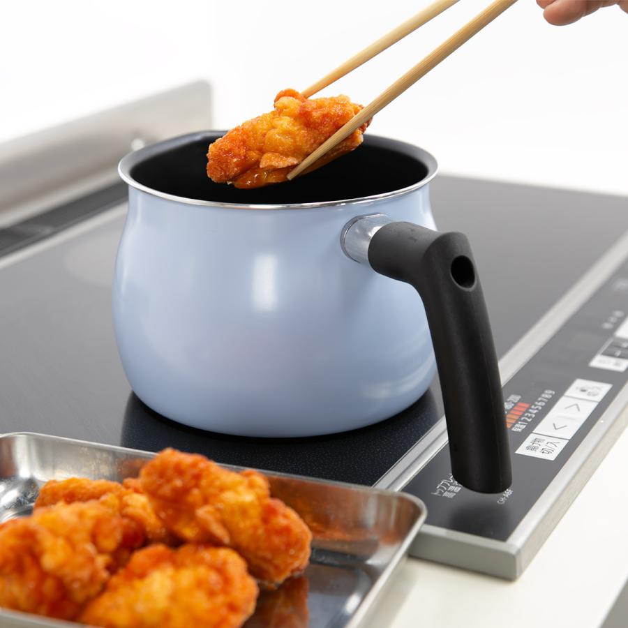 新品　Tupperware マストロクック　片手鍋 サイドハンドル付き　蓋付き 新品 Tupperware マストロクック 片手鍋 サイドハンドル付き 蓋付き