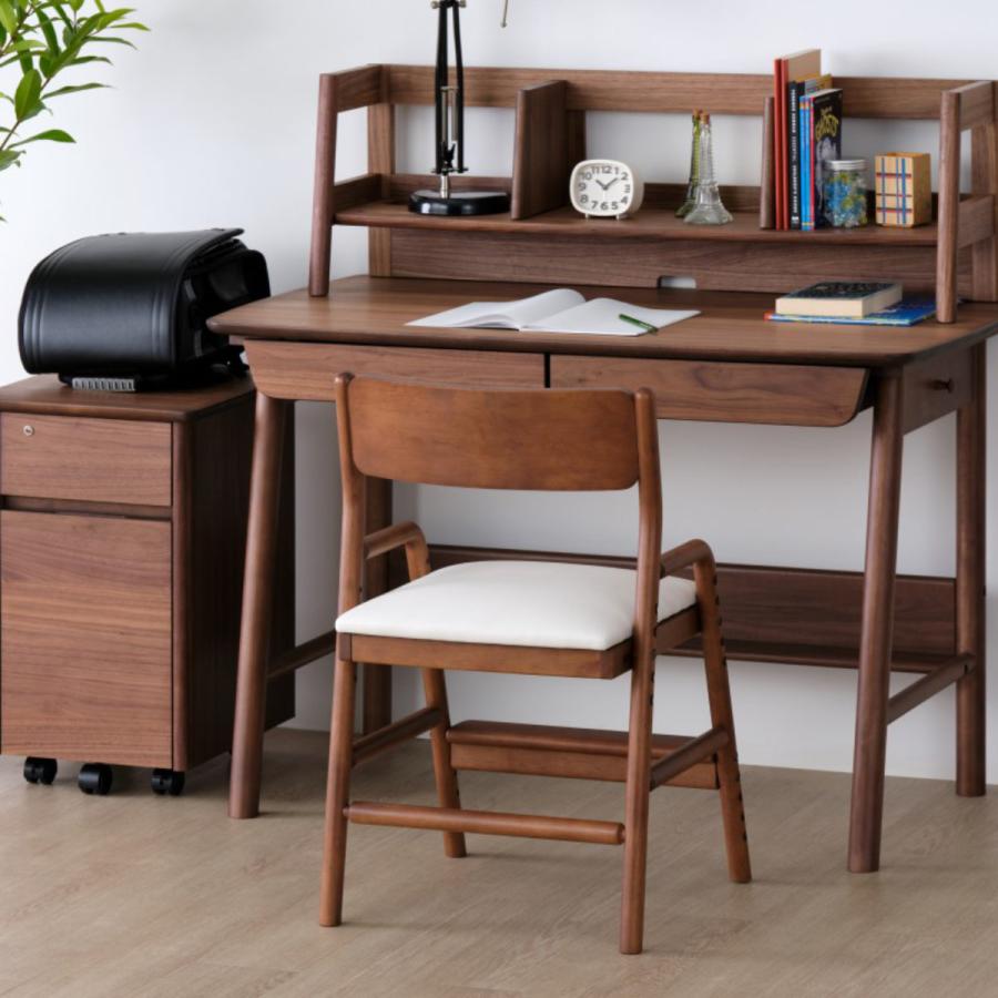 【美品】一生紀 リビングチェア B 木製 ナチュラル 一生紀（ISSEIKI） 学習椅子 高さ74cm 天然木 PVC座面 BINO （ デスク