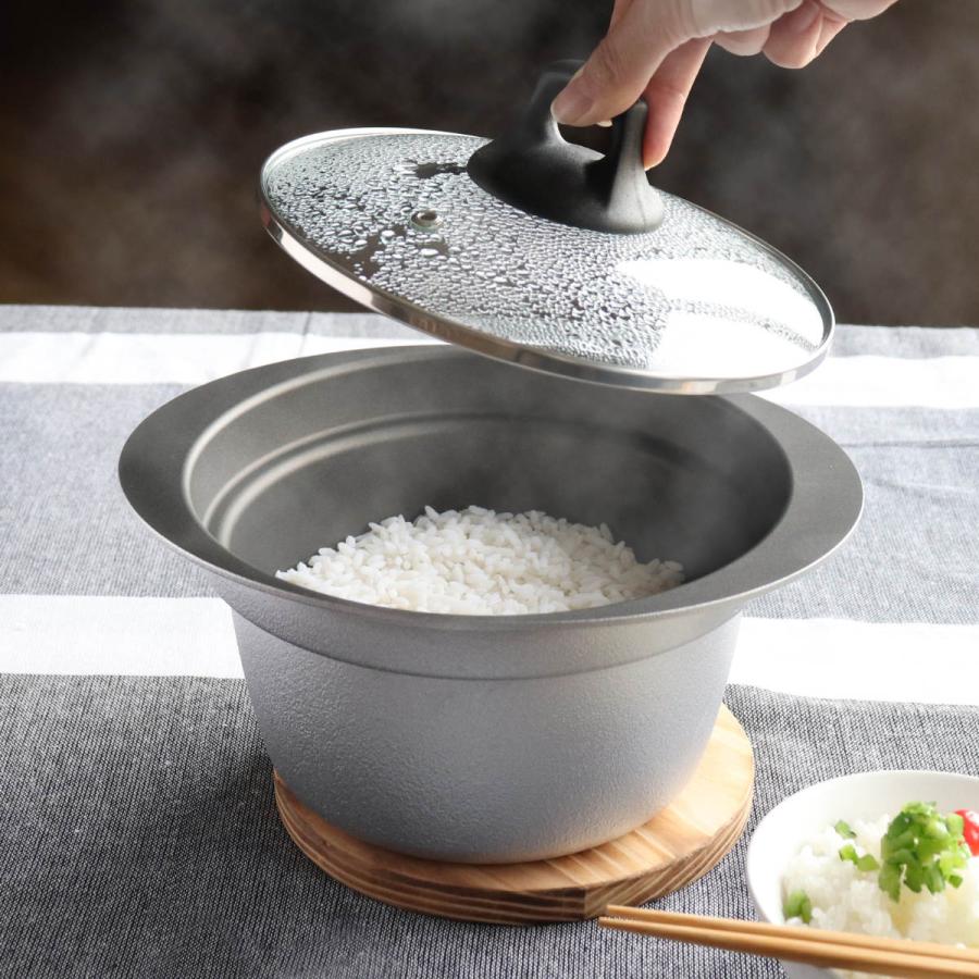 厚釜 炊飯専用鍋 楽天市場】パロマ 厚釜 炊飯鍋 専用鍋 PRN-32 (1〜3合炊き) 内面が