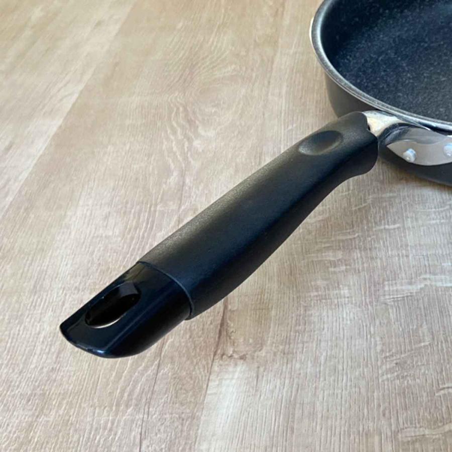 ナンセンジャパン フライパン 28cm IH対応 底広 底が広〜いフライパン2