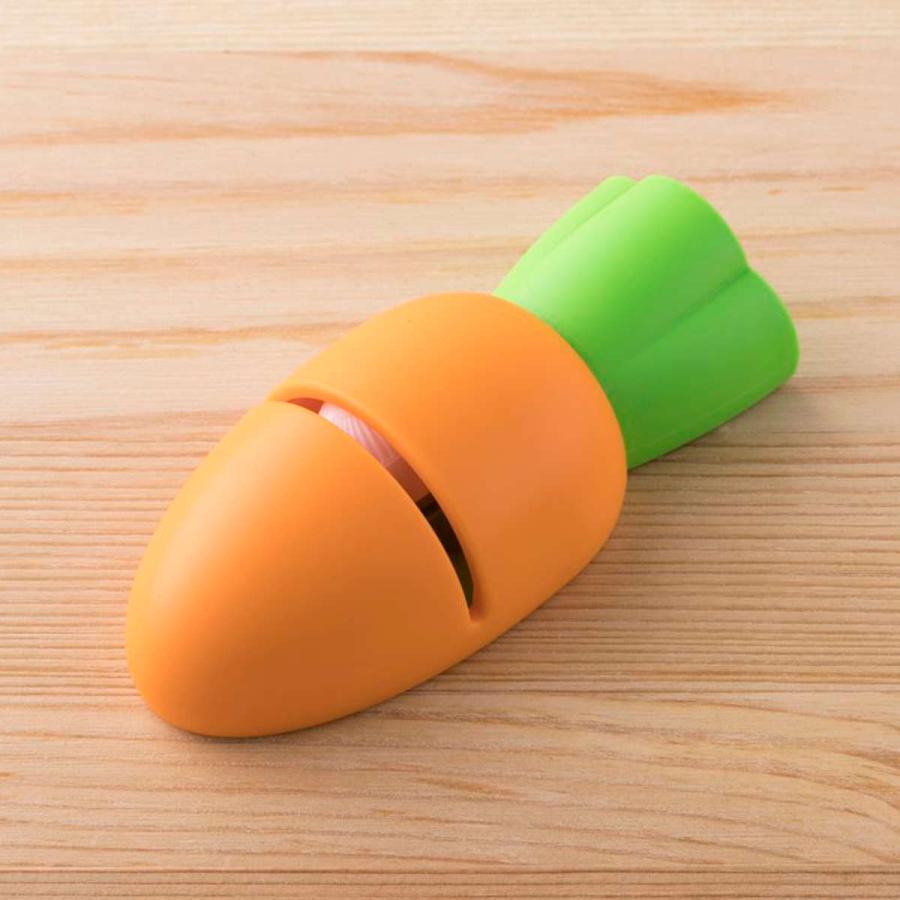 貝印 包丁研ぎ ニンジン マグネット付き ちょい研ぎシャープナー 日本
